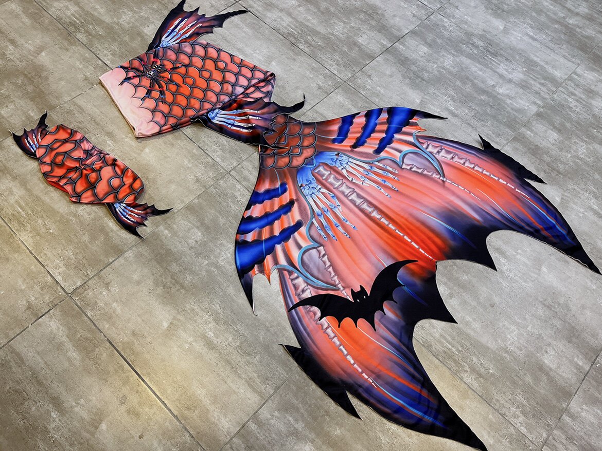 Oryginalny męski i żeński stró – Aquarium & Marine Museum Universiti Malaysia Sabah Kota Kinabalu Sabah Photos recenzja i cena
